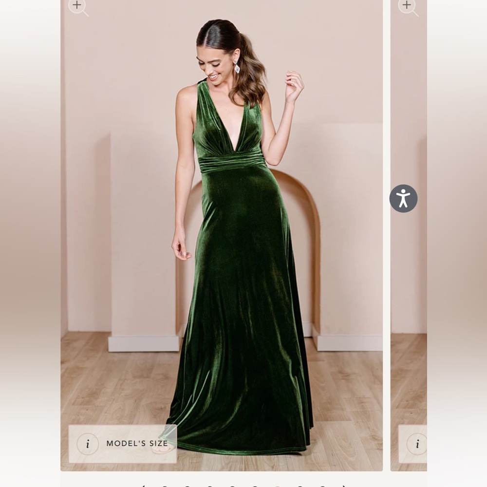 Revelry Dylan Dress in Emerald 613. Size 2.